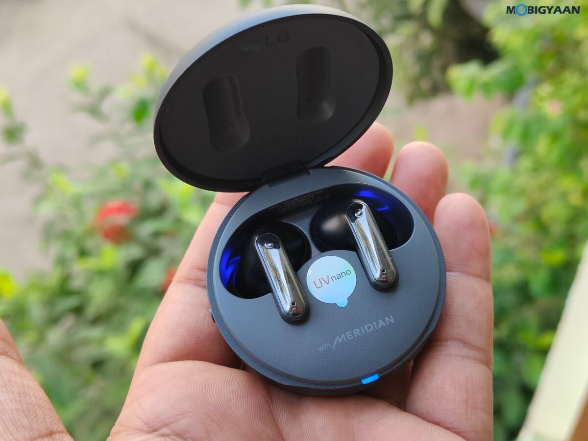 LG TONE Free FP9 Wireless Earbuds Review Design 5